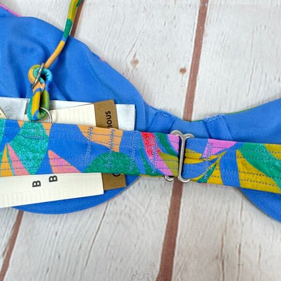 NWT Billabong Tropic Daze Demi Underwire Bikini Top Women’s Size S/8 - Picture 5 of 6